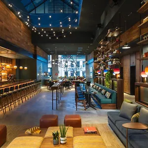 moxy-nyc-downtown.us-newyorkcity.com/
