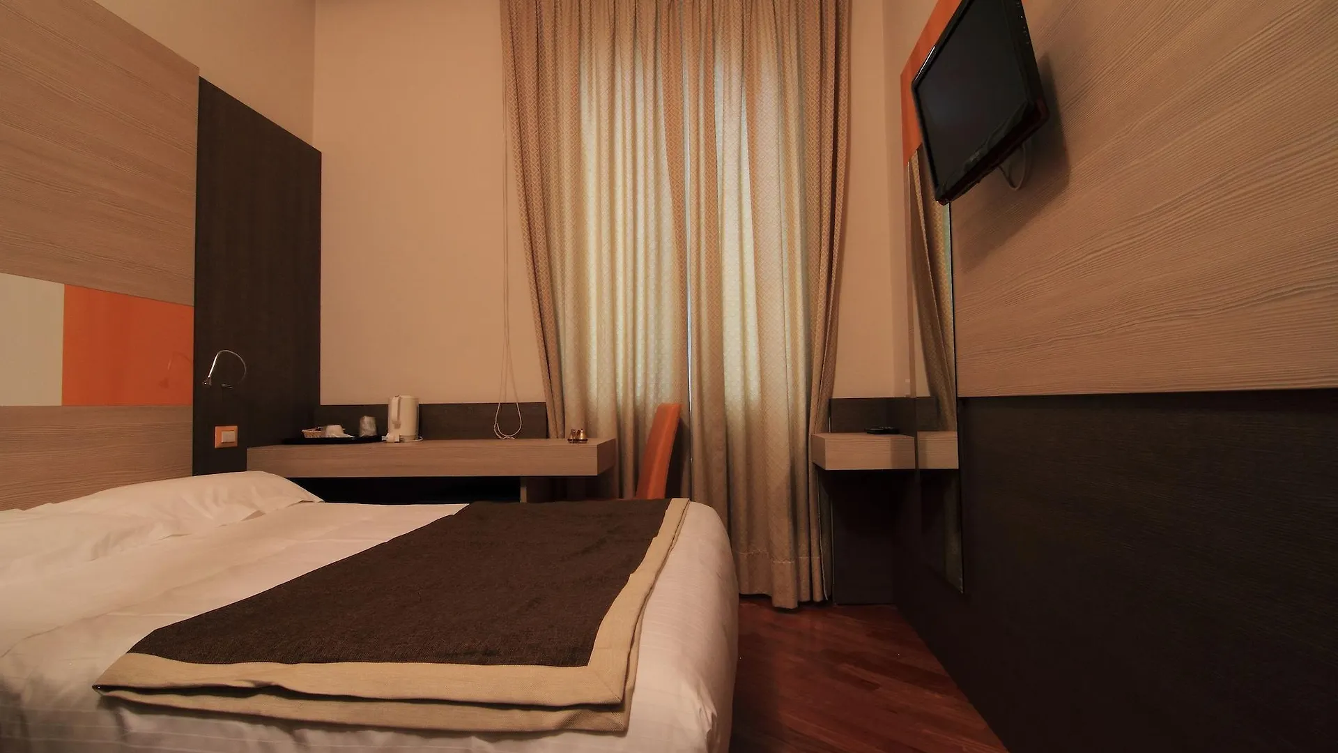 Hotel Metro Milan Italy